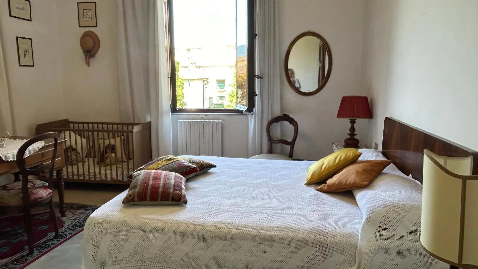 Apartment Primo Piano Villa Liberty Indipendente A Lucca
