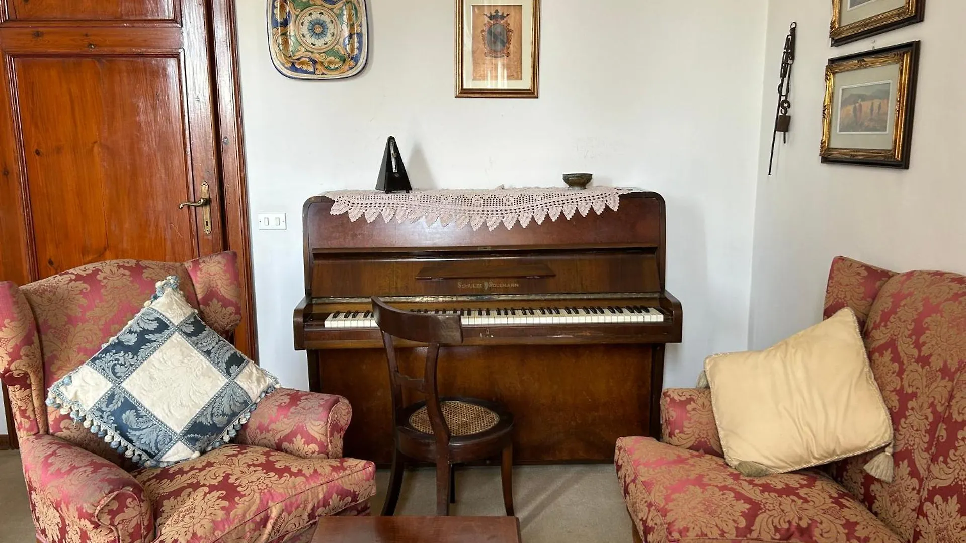Primo Piano Villa Liberty Indipendente A Lucca 0*,