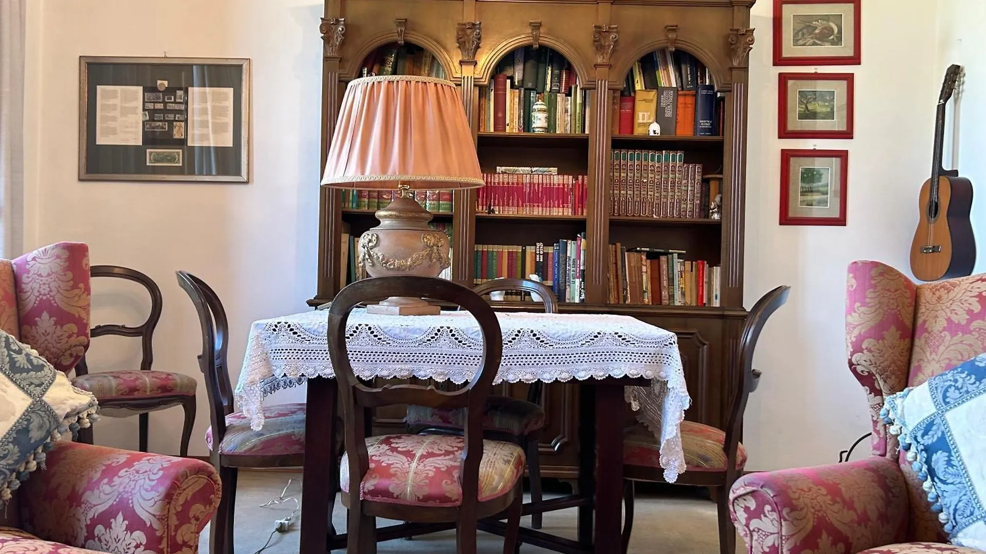 Primo Piano Villa Liberty Indipendente A Lucca Apartment