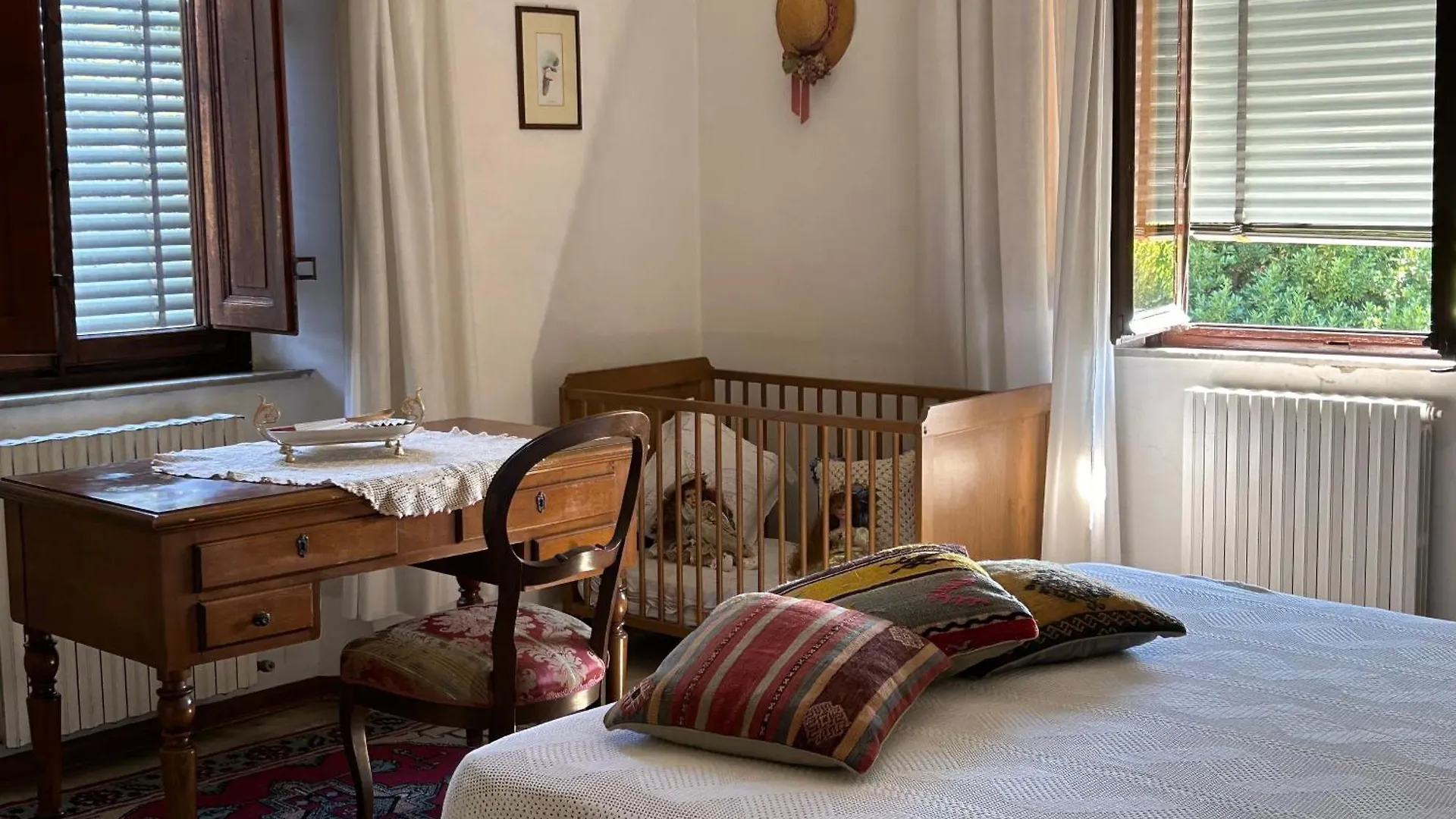Apartment Primo Piano Villa Liberty Indipendente A Lucca Italy
